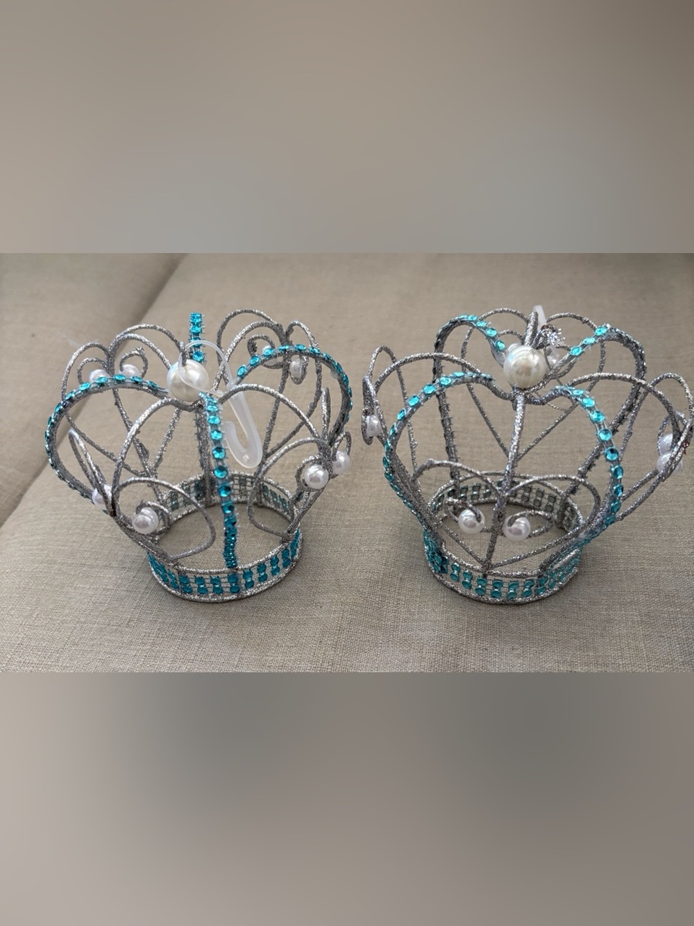 2 Wire Crown w faux pearls Holiday Christmas Ornament - Picture 11 of 14